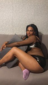 Elizabeth, 79916505778