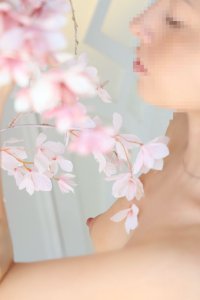 Лора, 79680734470