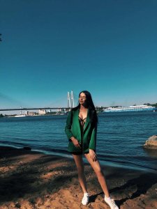 Лаура, 79150579922