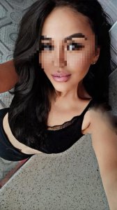 Соня, 79895673210