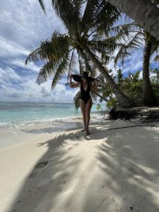 Милана, 79930711991