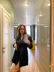 Саша, 79671593777