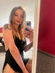 Даша, 79251608735