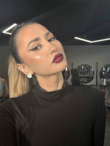 Кира, 79175083084