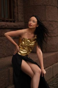 Карина, 79117865360